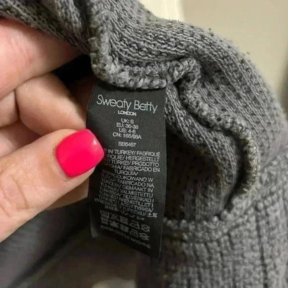Sweaty Betty Restful Boucle Jacket: Size Small in Charcoal Marl - Picture 2 of 8